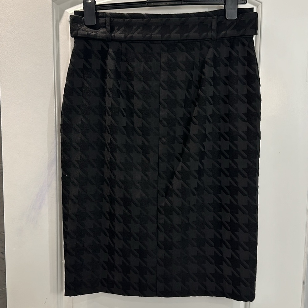 Ann Taylor pencil Skirt with belt, 12 Curvy - Picture 4 of 6